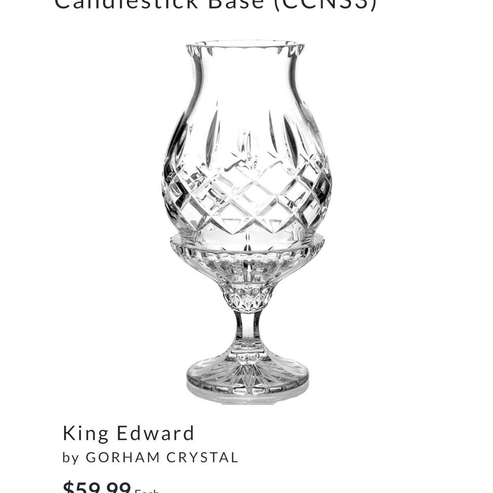 King Edward
by GORHAM CRYSTAL Hurricane Lamp with base.